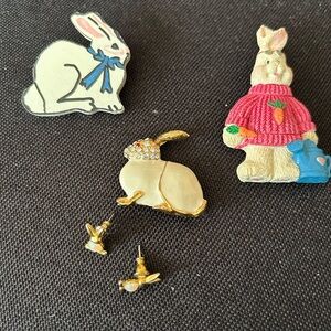 Charming 3 Rabbit Brooches and Earring Set